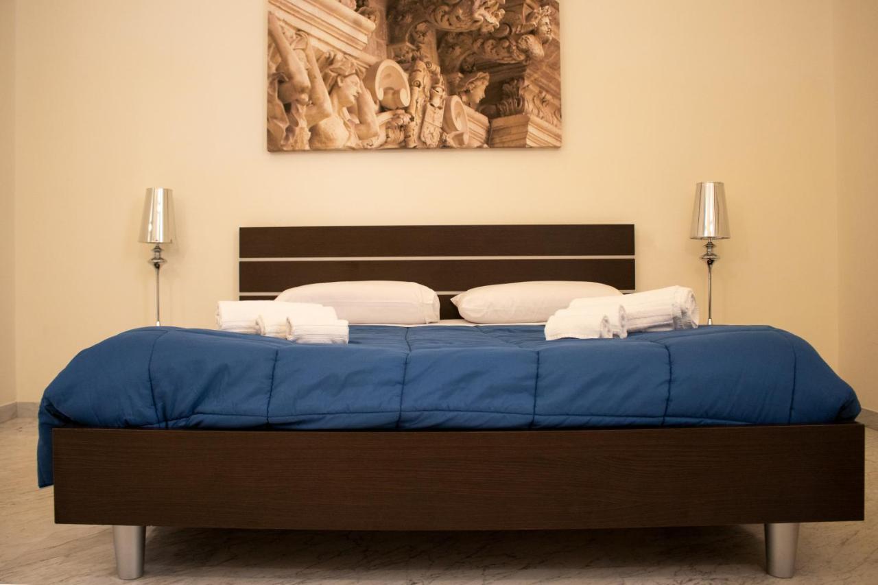Apollo Suites เลชเช ภายนอก รูปภาพ