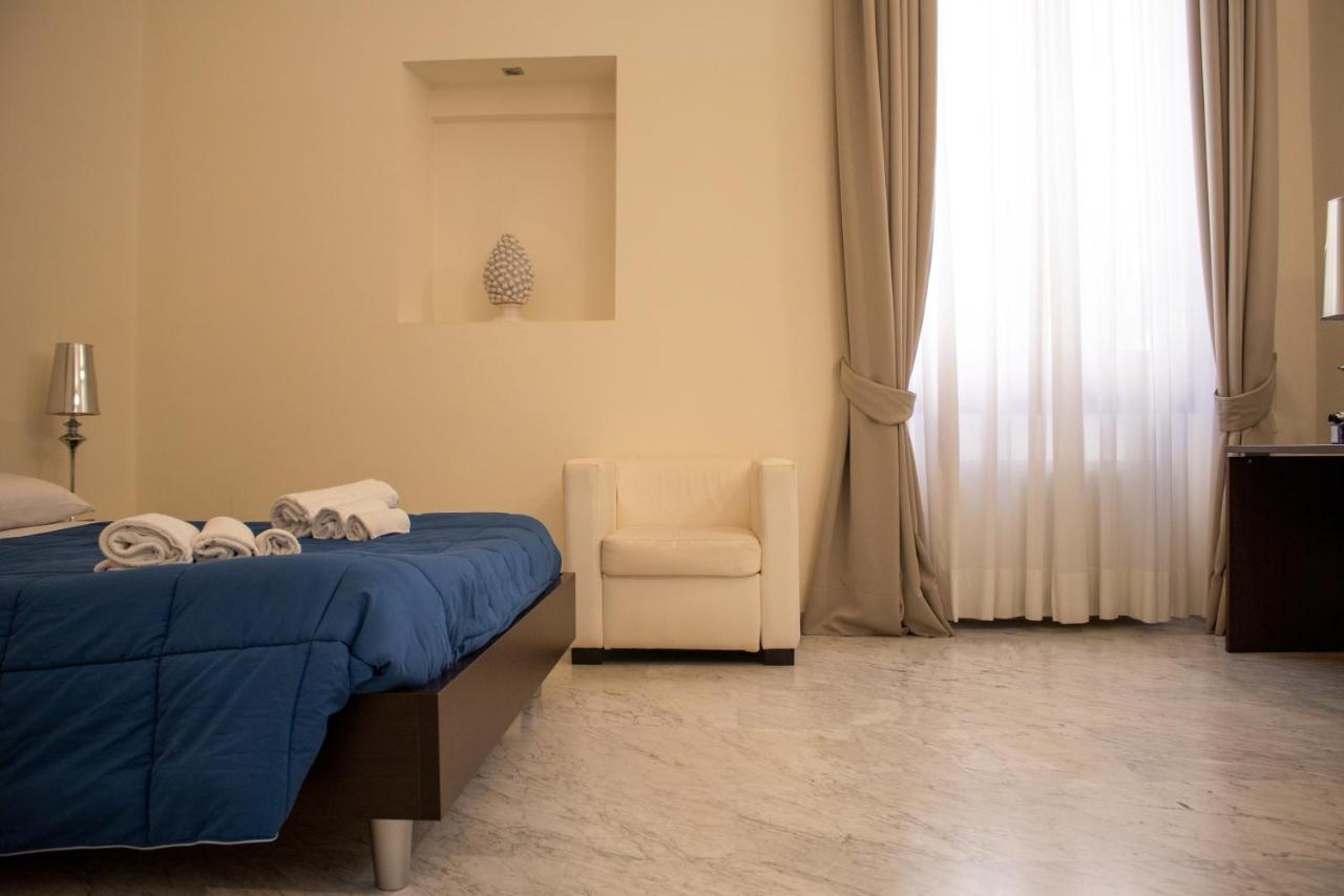 Apollo Suites เลชเช ภายนอก รูปภาพ