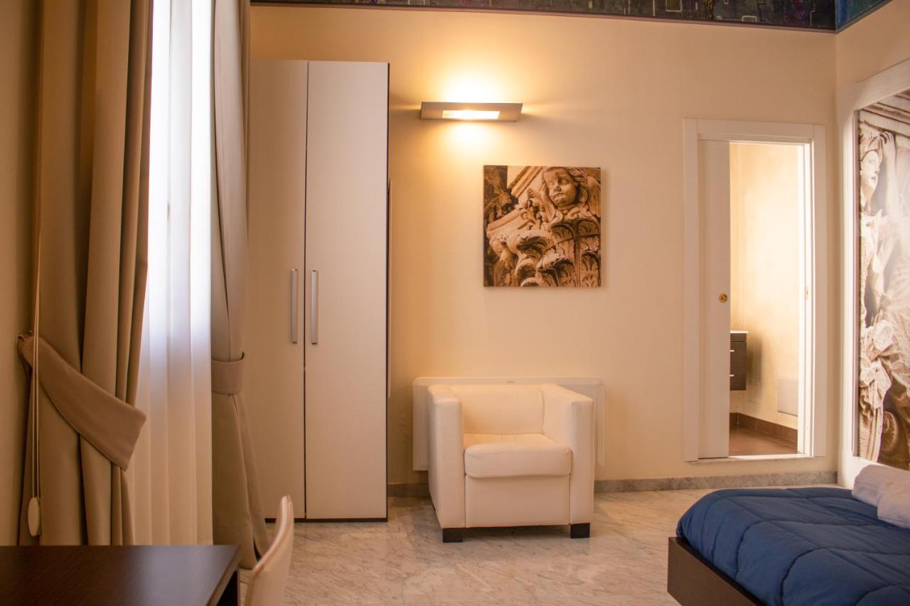 Apollo Suites เลชเช ภายนอก รูปภาพ