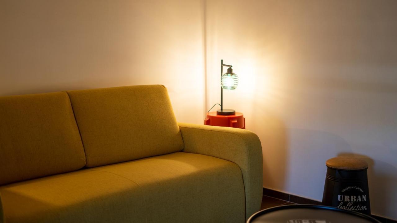 Apollo Suites เลชเช ภายนอก รูปภาพ