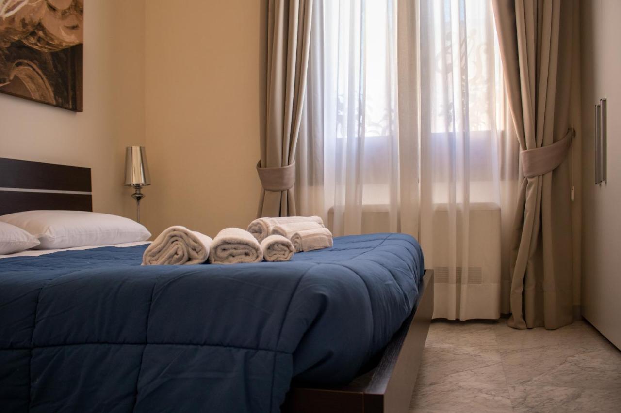 Apollo Suites เลชเช ภายนอก รูปภาพ