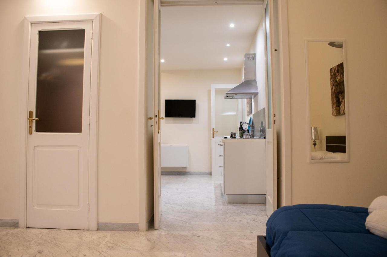 Apollo Suites เลชเช ภายนอก รูปภาพ