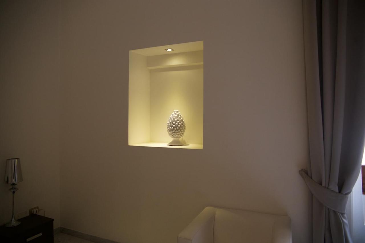 Apollo Suites เลชเช ภายนอก รูปภาพ